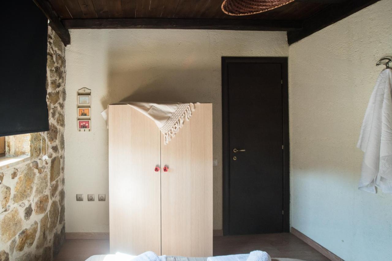 Stone Villas Néa Róda Kültér fotó